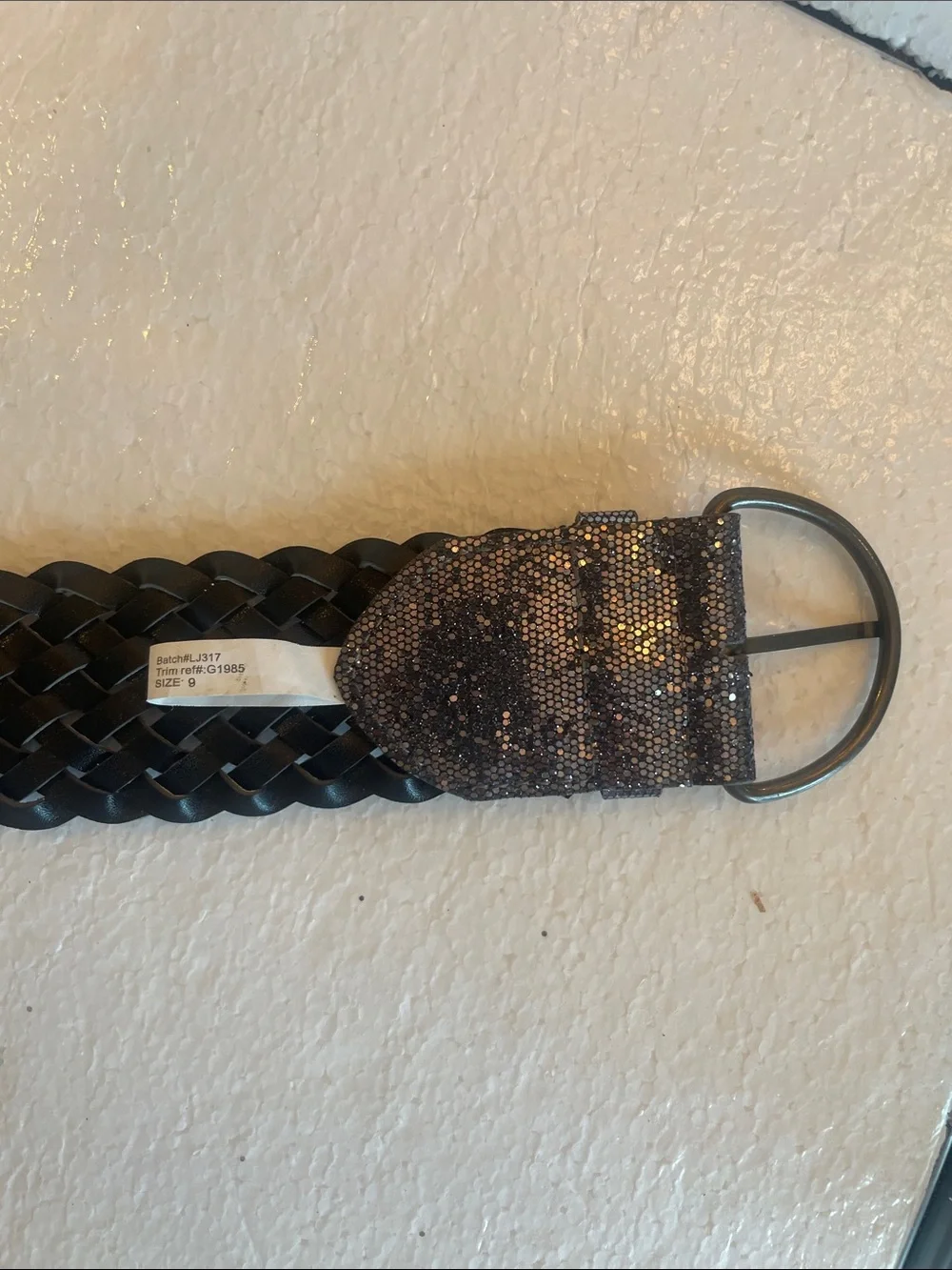 Woven Metallic belt silver Gray wide Belt Round Buckle Women’s size 9 adjustable
